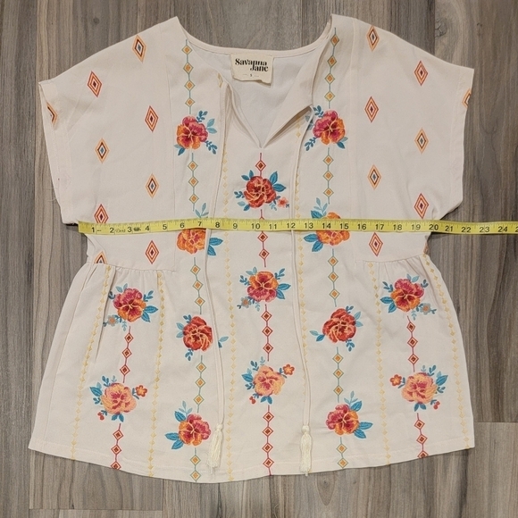 Savanna Jane White Embroidered Summer Top Blouse women's size small - Picture 3 of 6